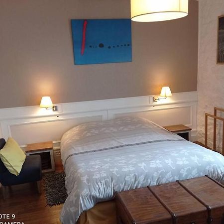 Grand Appartement 4 Etoiles A 800M De La Mer Saint-Malo Exterior photo